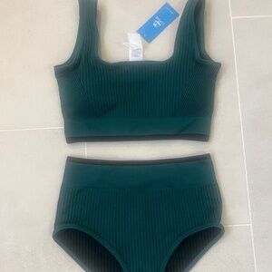Cupshe green swimsuit, women’s bikini, women’s two piece